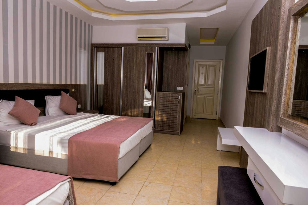 Lykia Botanika Beach & Fun Club 5*