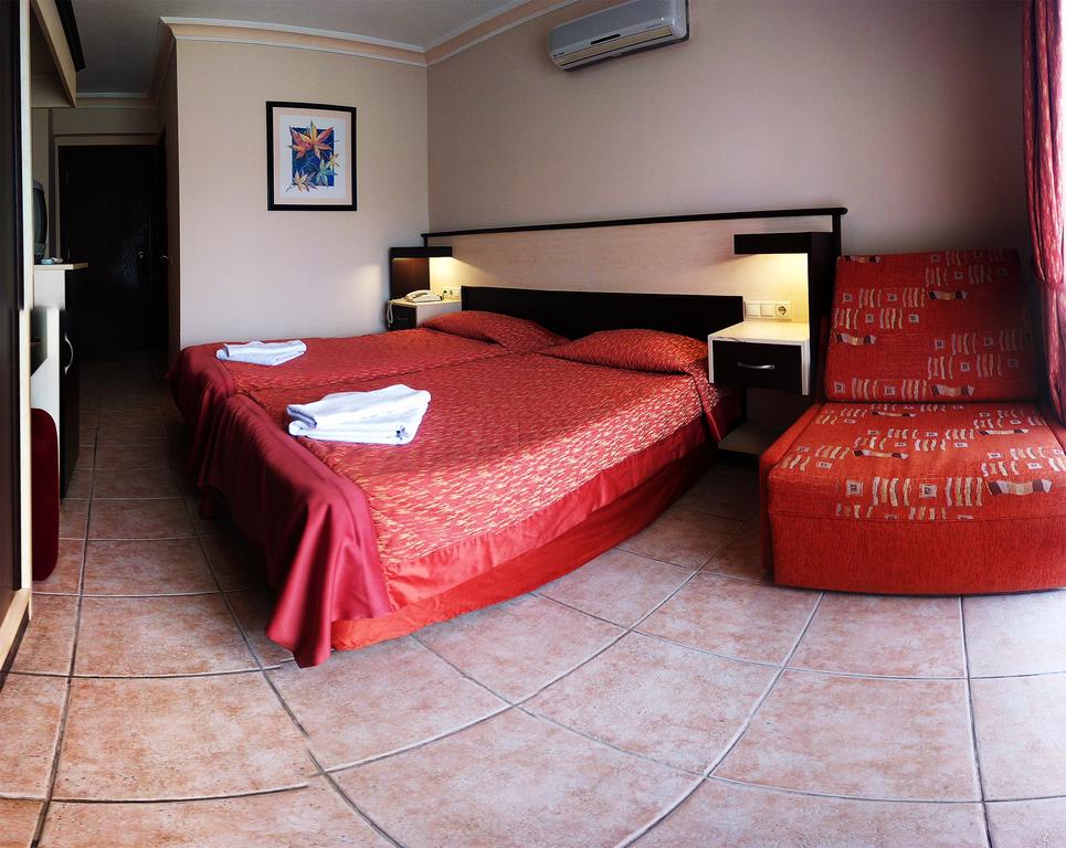 Himeros Beach Hotel 4*