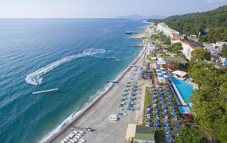 Club Hotel Rama 4*
