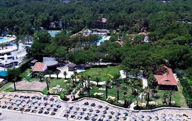 Champion Holiday Village 5*