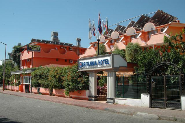 Britannia Hotel & Vollas 3*