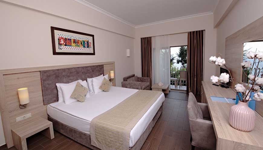 Yasmin Bodrum Resort 5*
