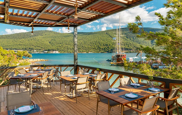 Lujo Hotel Bodrum 5*