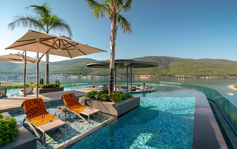 Lujo Hotel Bodrum 5*