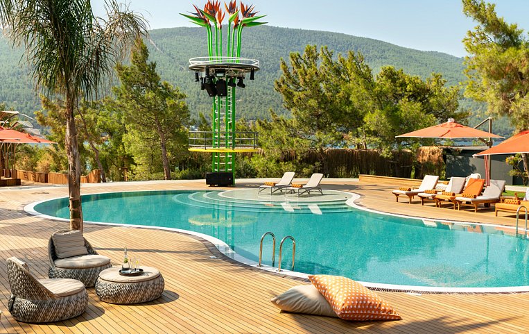 Lujo Hotel Bodrum 5*