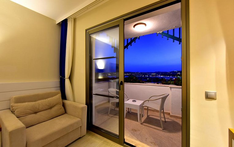 Jasmin Beach Resort 4*