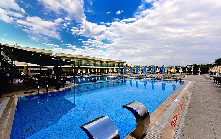 Jasmin Beach Resort 4*
