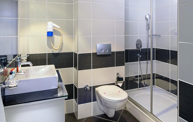Club Shark Hotel 4*