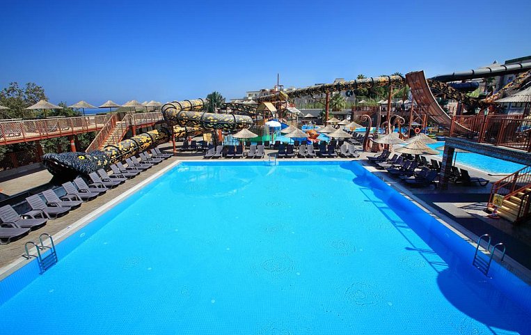 Cactus Fleur Beach Club 4*