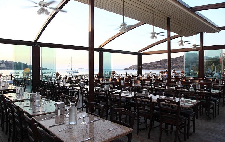 Cactus Fleur Beach Club 4*