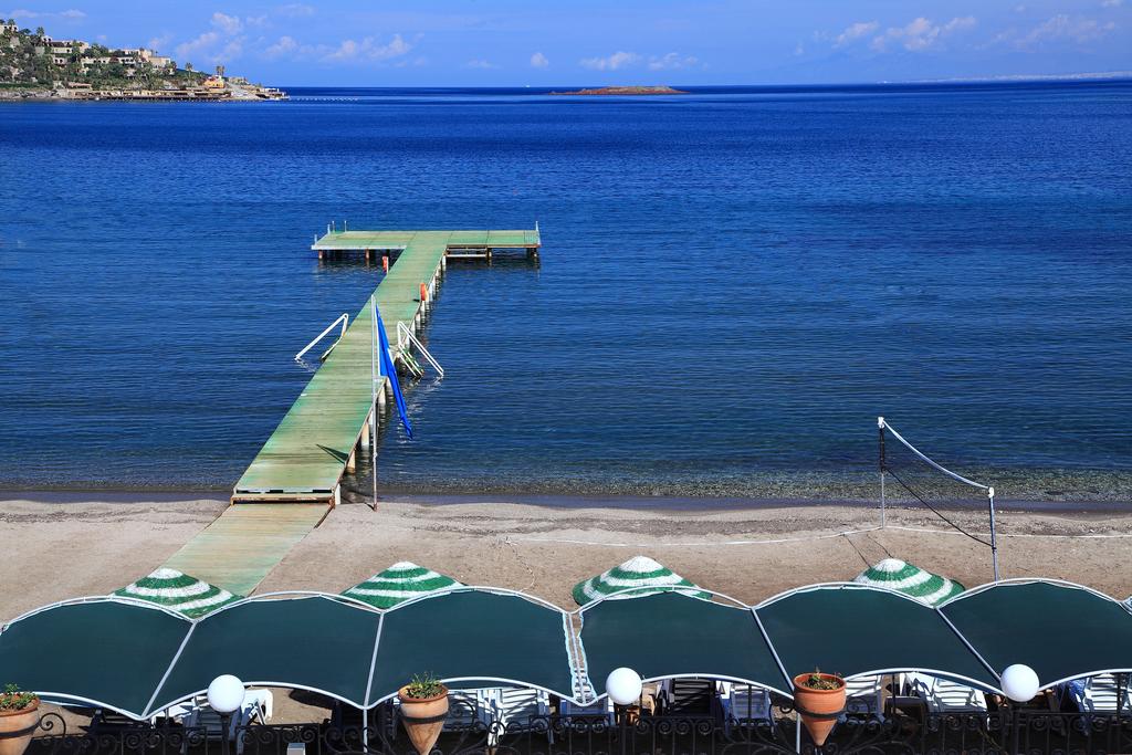 Cactus Fleur Beach Club 4*