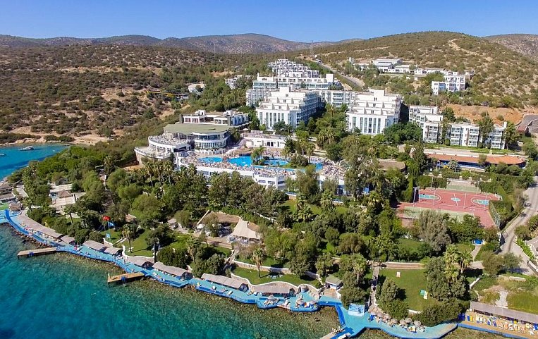 Bodrum Holiday Resort &Spa 5*