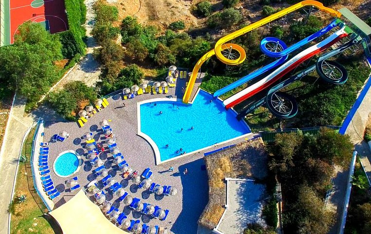 Bodrum Holiday Resort &Spa 5*