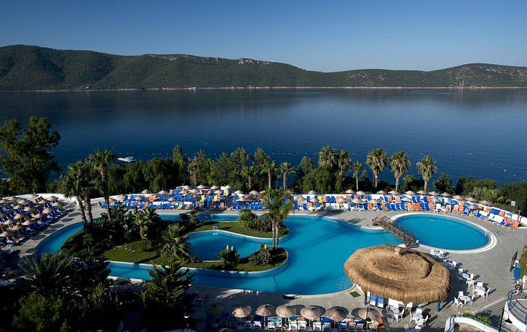 Bodrum Holiday Resort &Spa 5*