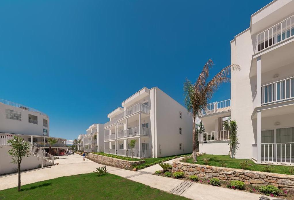 Bodrum Beach Resort 4*