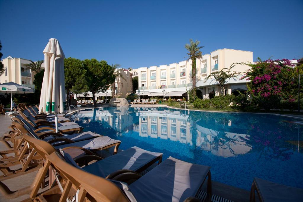 Ayaz Aqua Beach Hotel Bodrum 4*