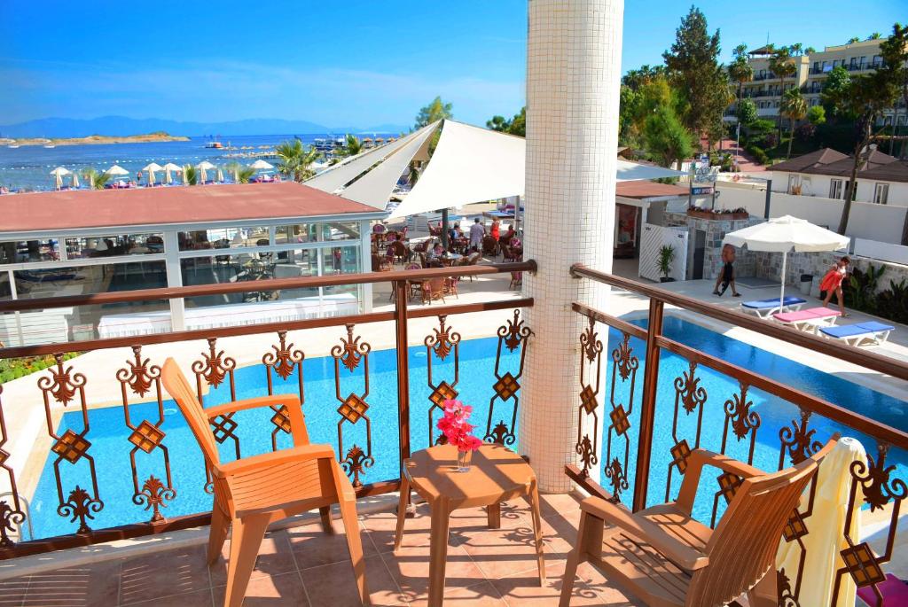 Ayaz Aqua Beach Hotel Bodrum 4*