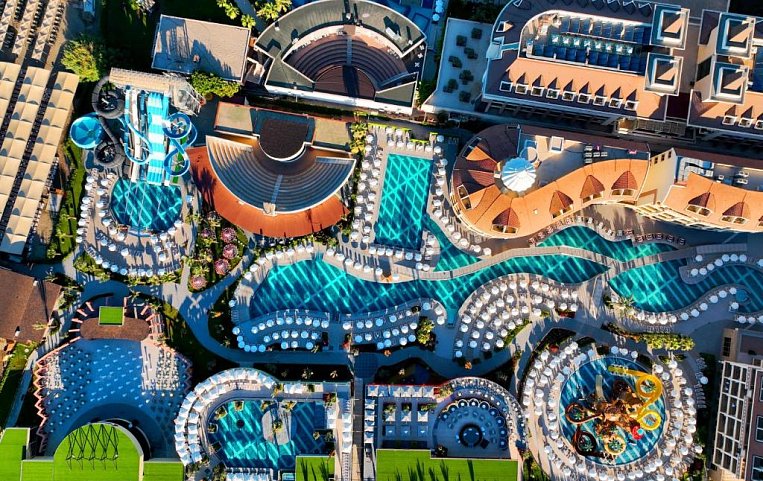 Kirman Belazur Resort & Spa 5*