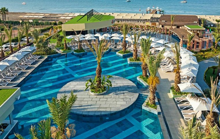 Kirman Belazur Resort & Spa 5*