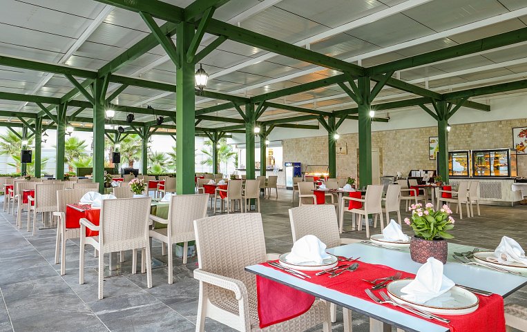 Crystal Boutique Beach Resort 5*