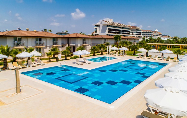 Crystal Boutique Beach Resort 5*