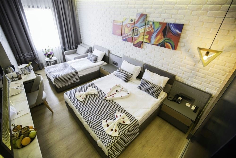 Laren Family Hotel & Spa 4*
