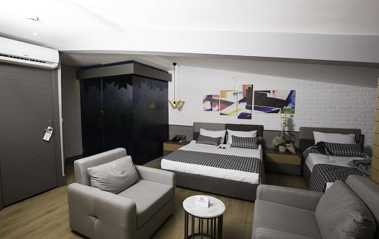 Laren Family Hotel & Spa 4*