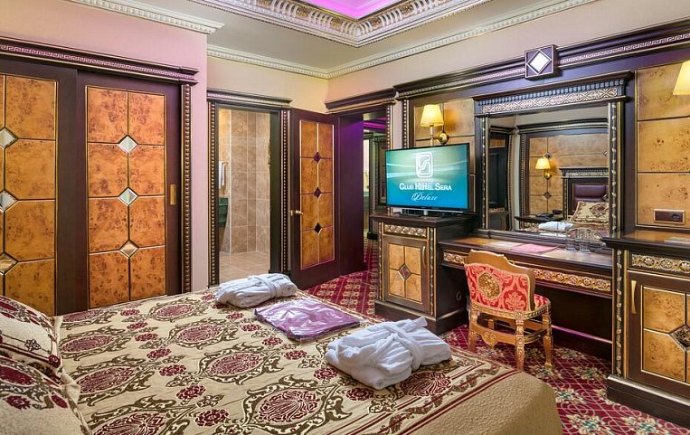 Club Hotel Sera 5*