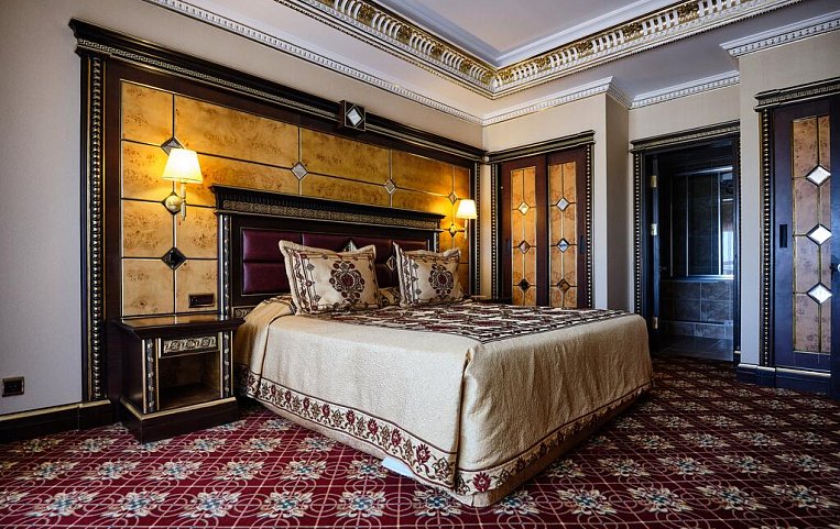 Club Hotel Sera 5*