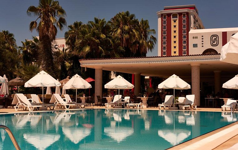 Club Hotel Sera 5*