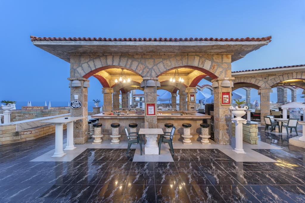Club Hotel Sera 5*