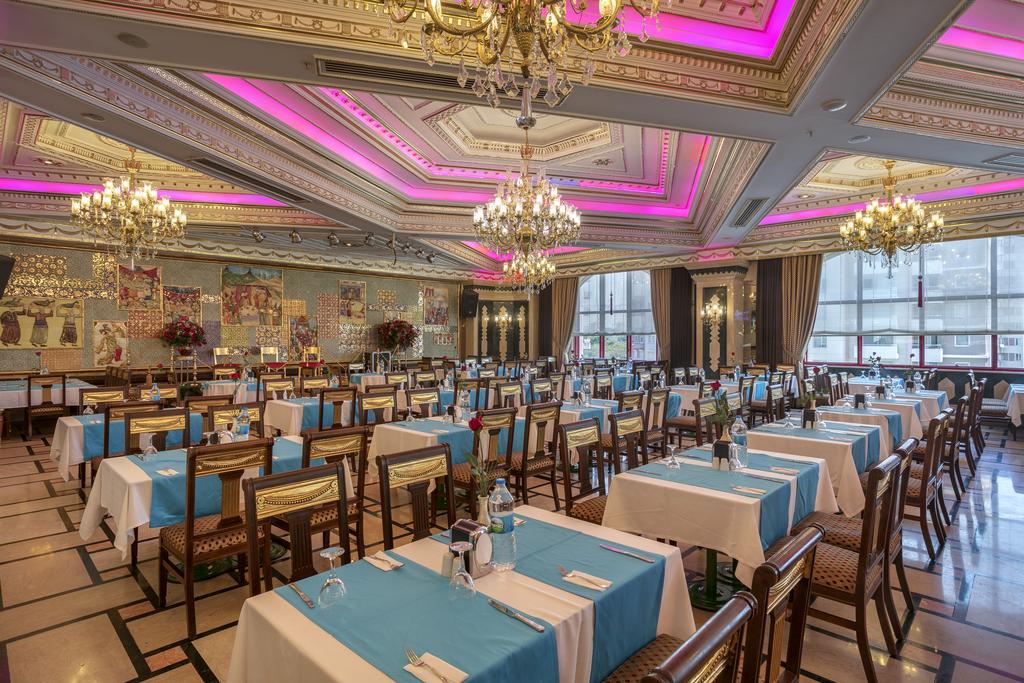 Club Hotel Sera 5*