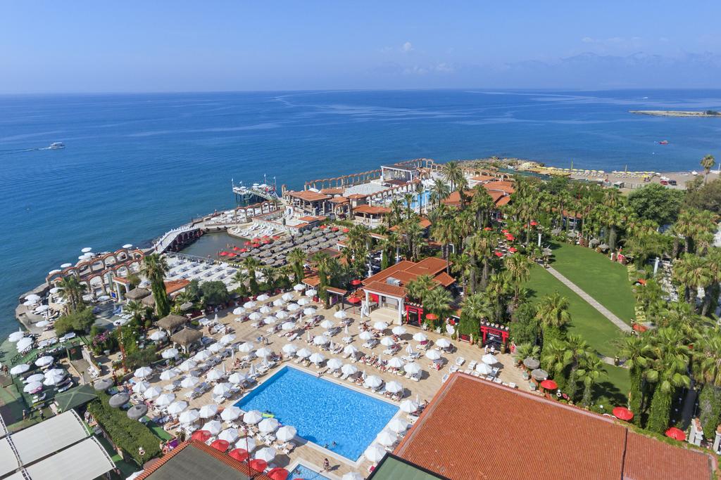 Club Hotel Sera 5*