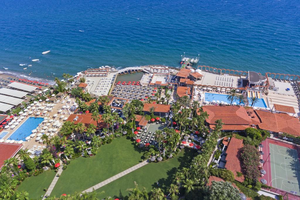 Club Hotel Sera 5*