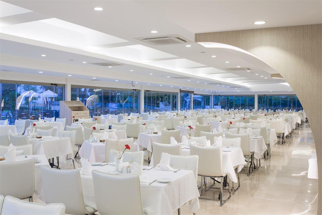 Club Hotel Falcon 4*