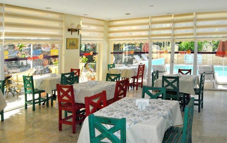 Benna Hotel 2*