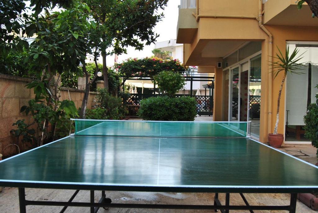 Benna Hotel 2*