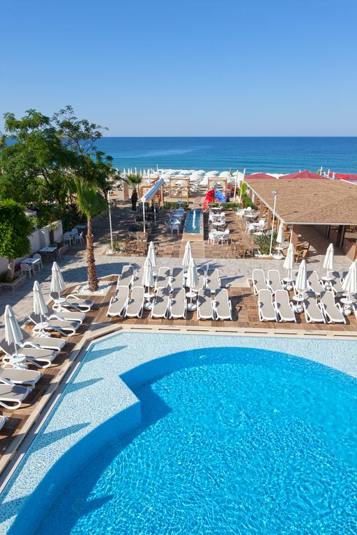 Xperia Saray Beach Hotel 4*