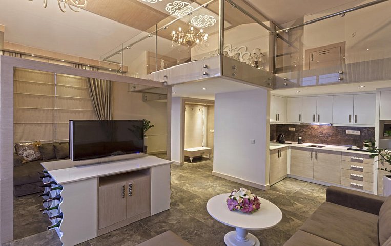 Xperia Saray Beach Hotel 4*