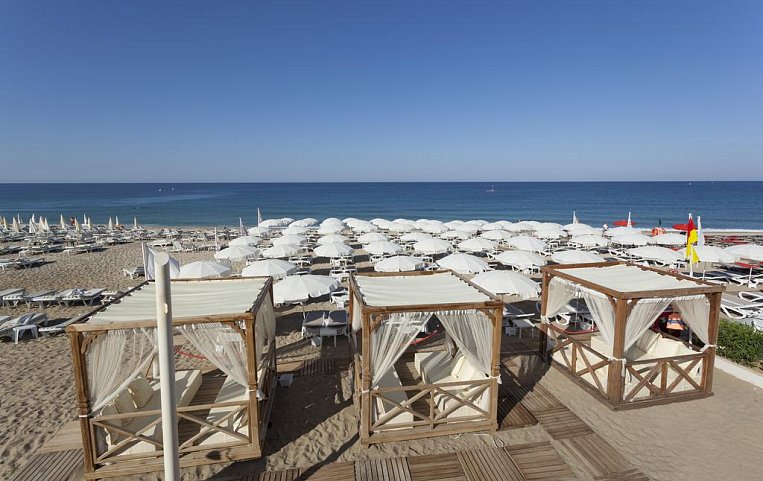 Xperia Saray Beach Hotel 4*