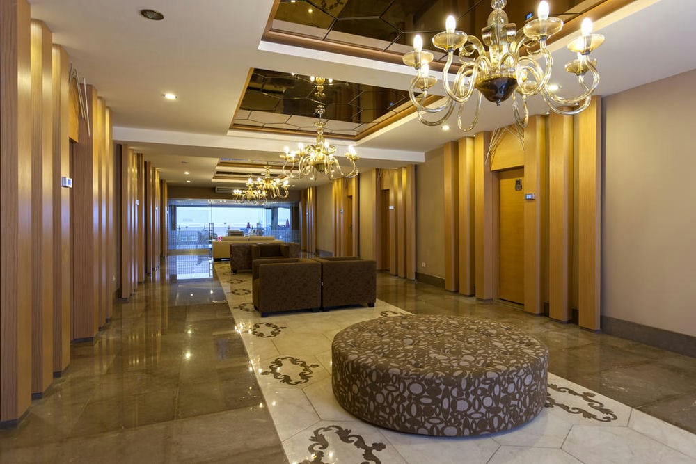 Xperia Saray Beach Hotel 4*