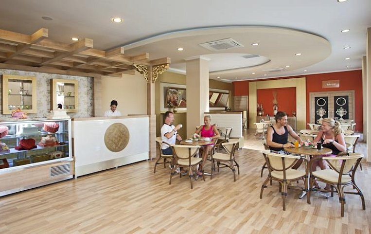 Titan Select Hotel 5*