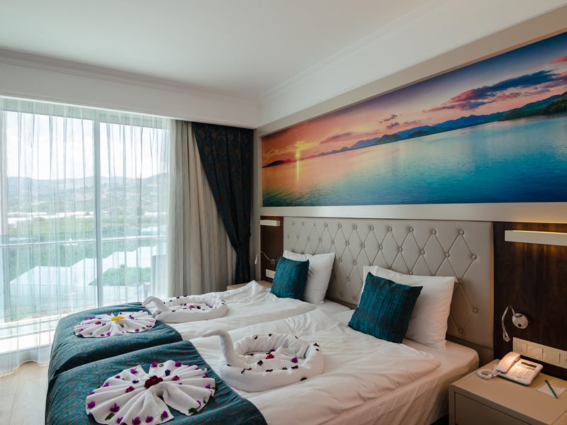 The Lumos Deluxe Resort Hotel Spa 5*