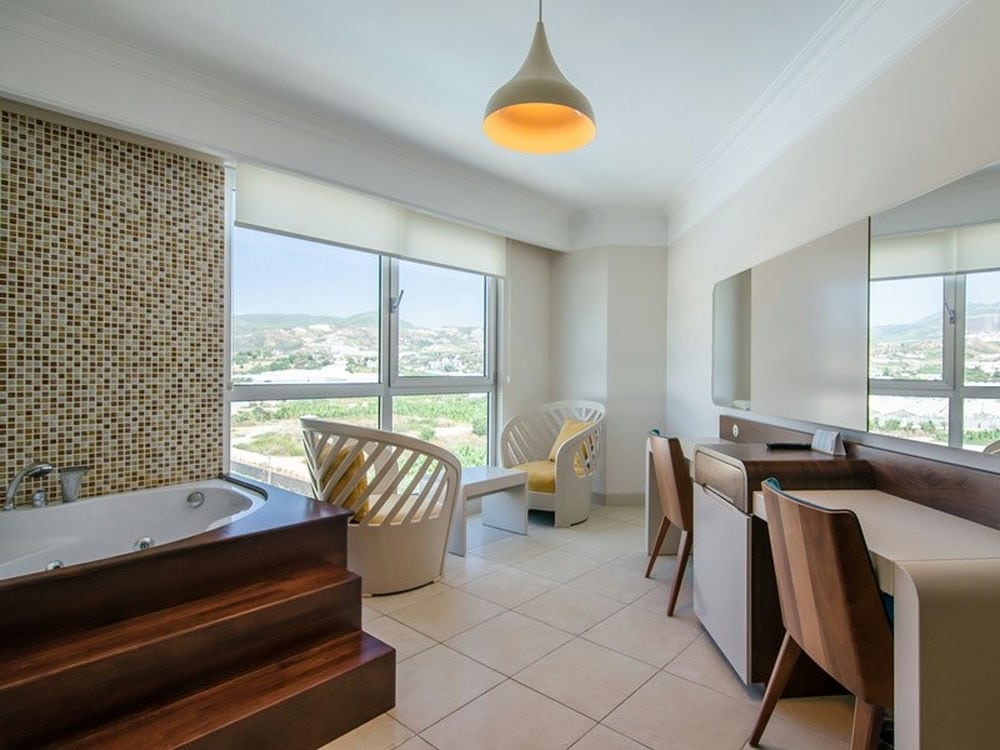 The Lumos Deluxe Resort Hotel Spa 5*