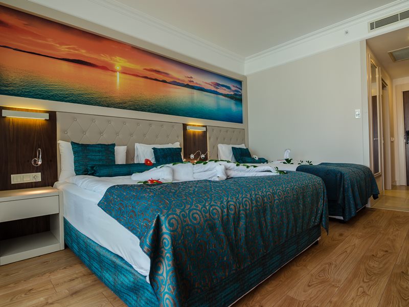 The Lumos Deluxe Resort Hotel Spa 5*