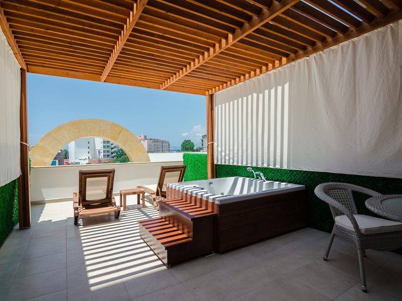 The Lumos Deluxe Resort Hotel Spa 5*