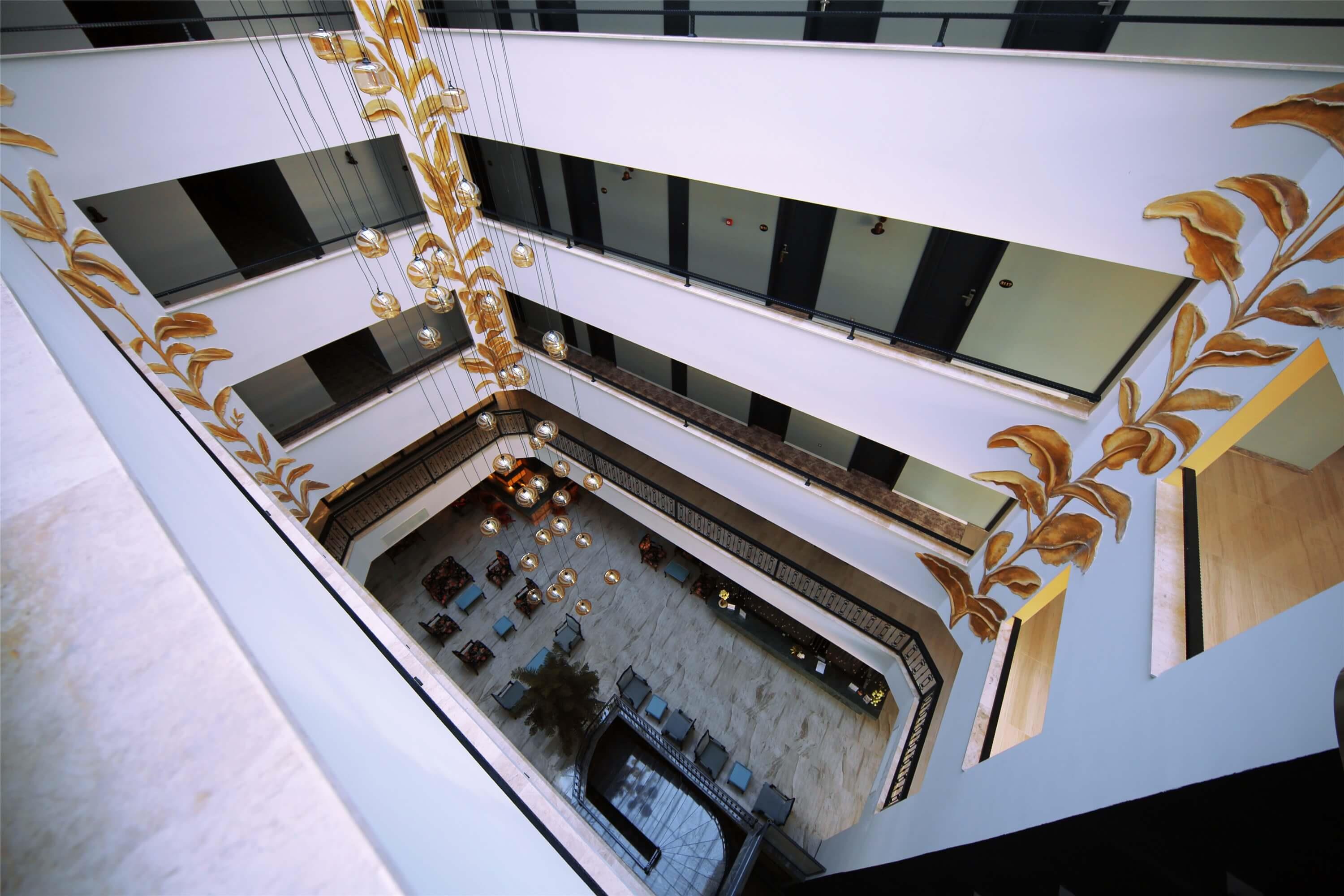 Sey Beach Hotel & Spa 4*