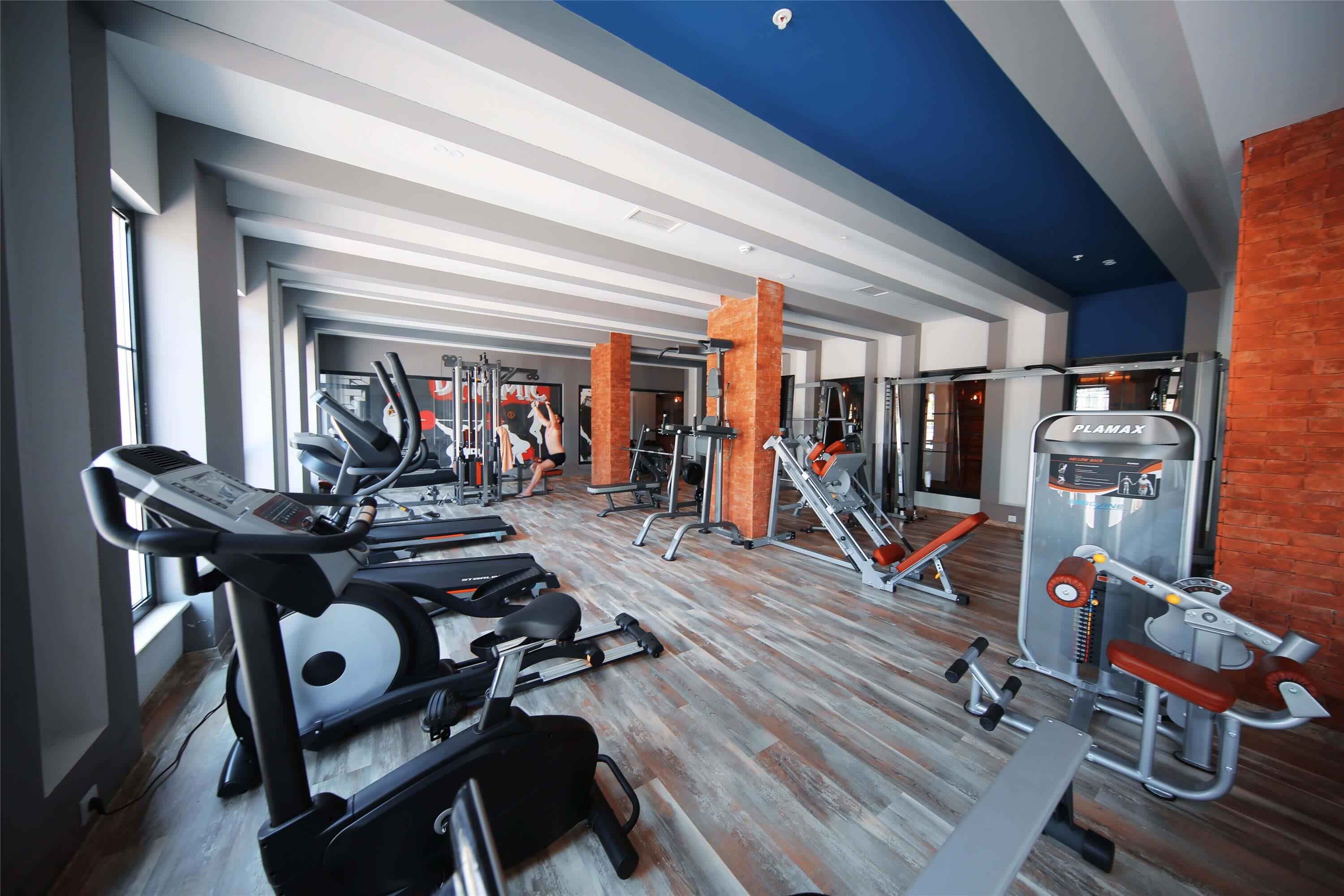 Sey Beach Hotel & Spa 4*