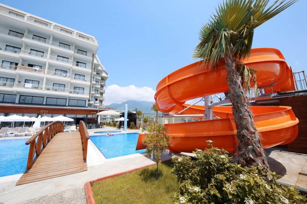 Sey Beach Hotel & Spa 4*