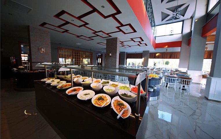 Sey Beach Hotel & Spa 4*